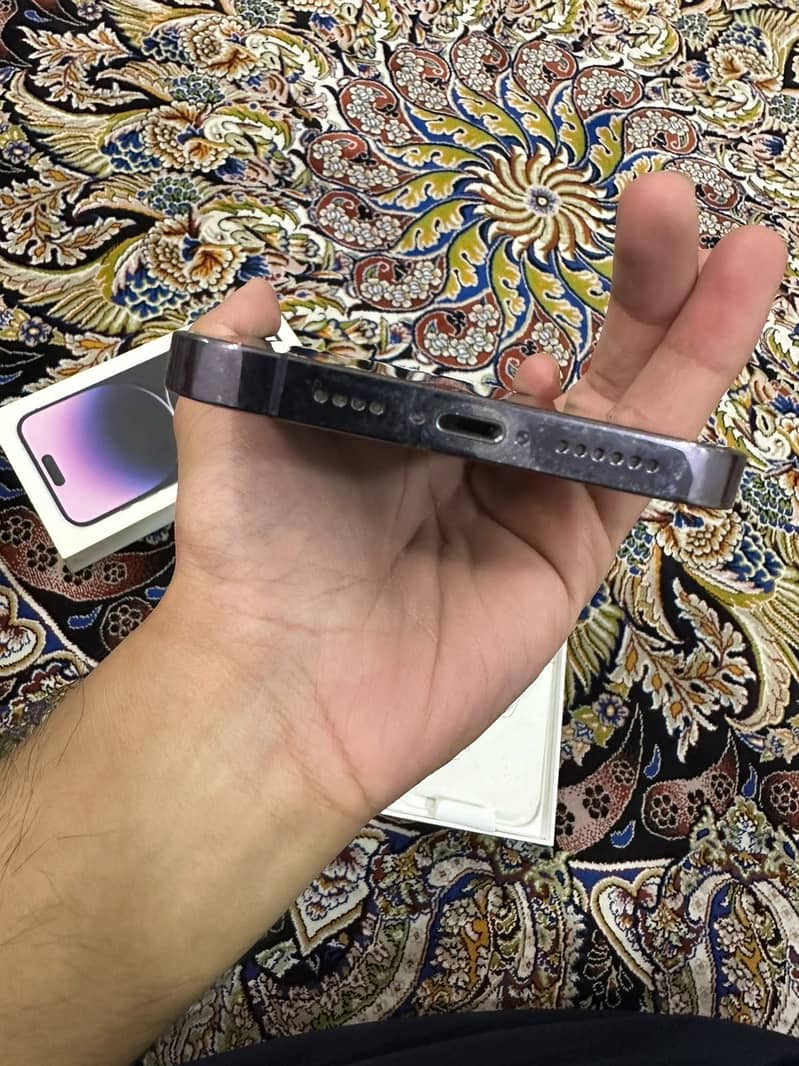Apple iPhone 14 Pro Max 7