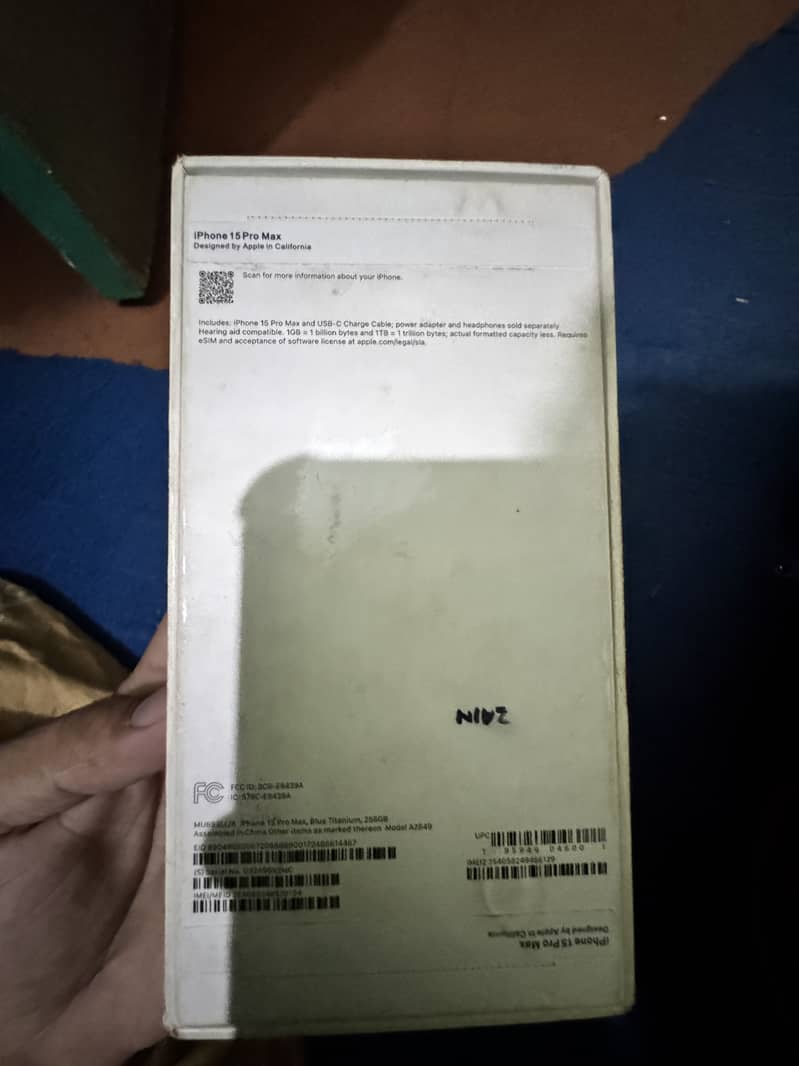 Apple iPhone 15 Pro Max 1