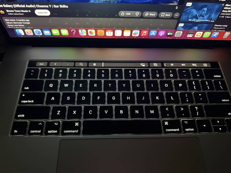 2017 MacBook  Pro 7