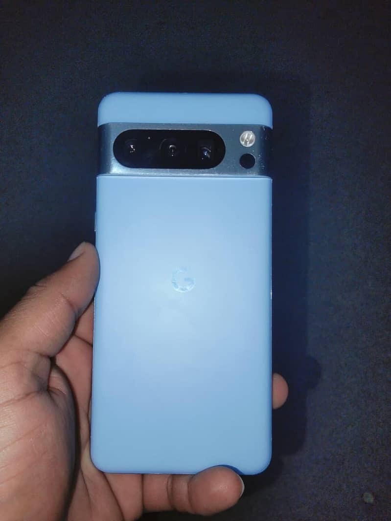 Google Pixel 8 Pro 0