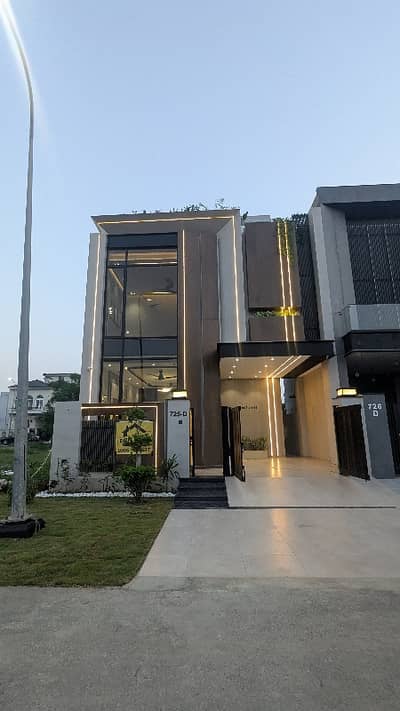5 Marla Brand New Ultra Modern House For Sale In DHA Phase 6