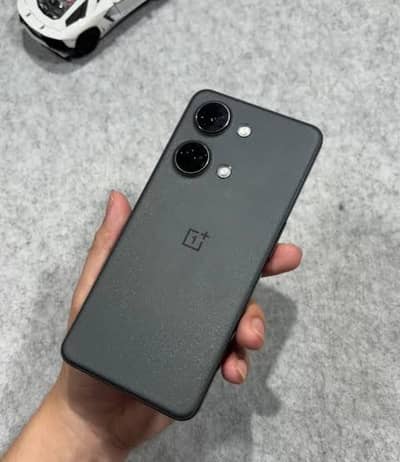 One Plus Ace 2V