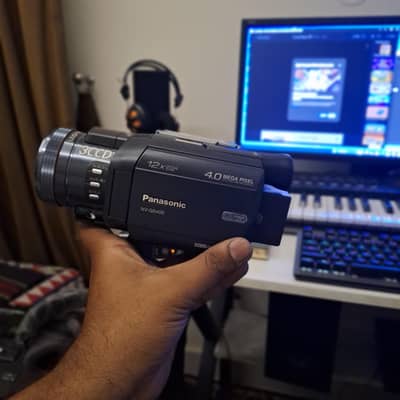 Selling Japenese Mini Dv Handy Cam | Panasonic NV GS400 Handycam