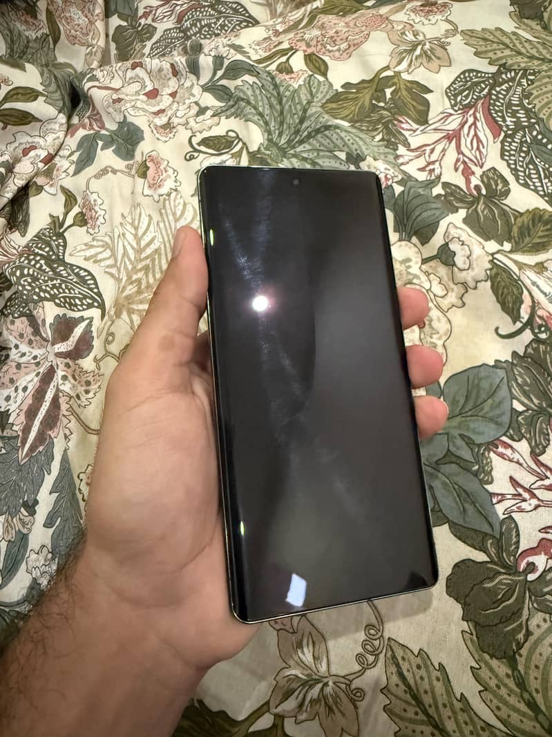 Google Pixel 7 Pro 6