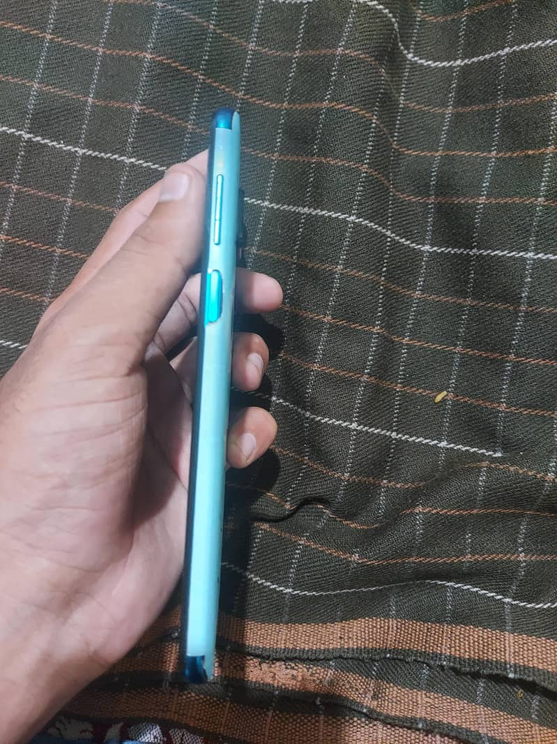 Xiaomi Note 9s 1