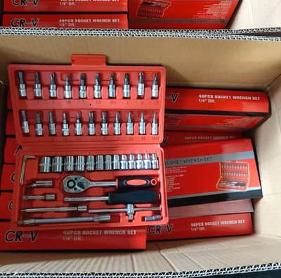 46 Pcs wrench Socket Tool Set with Storage Case, tool kit