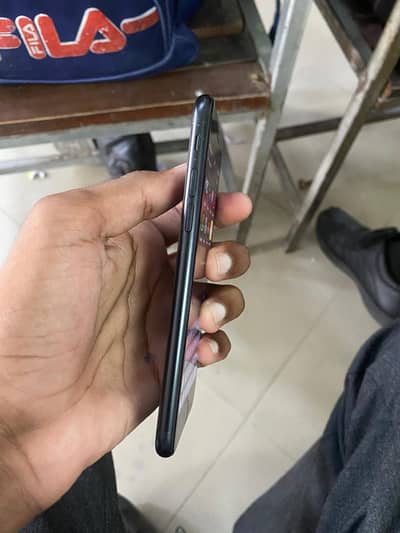 Apple iPhone SE 2020