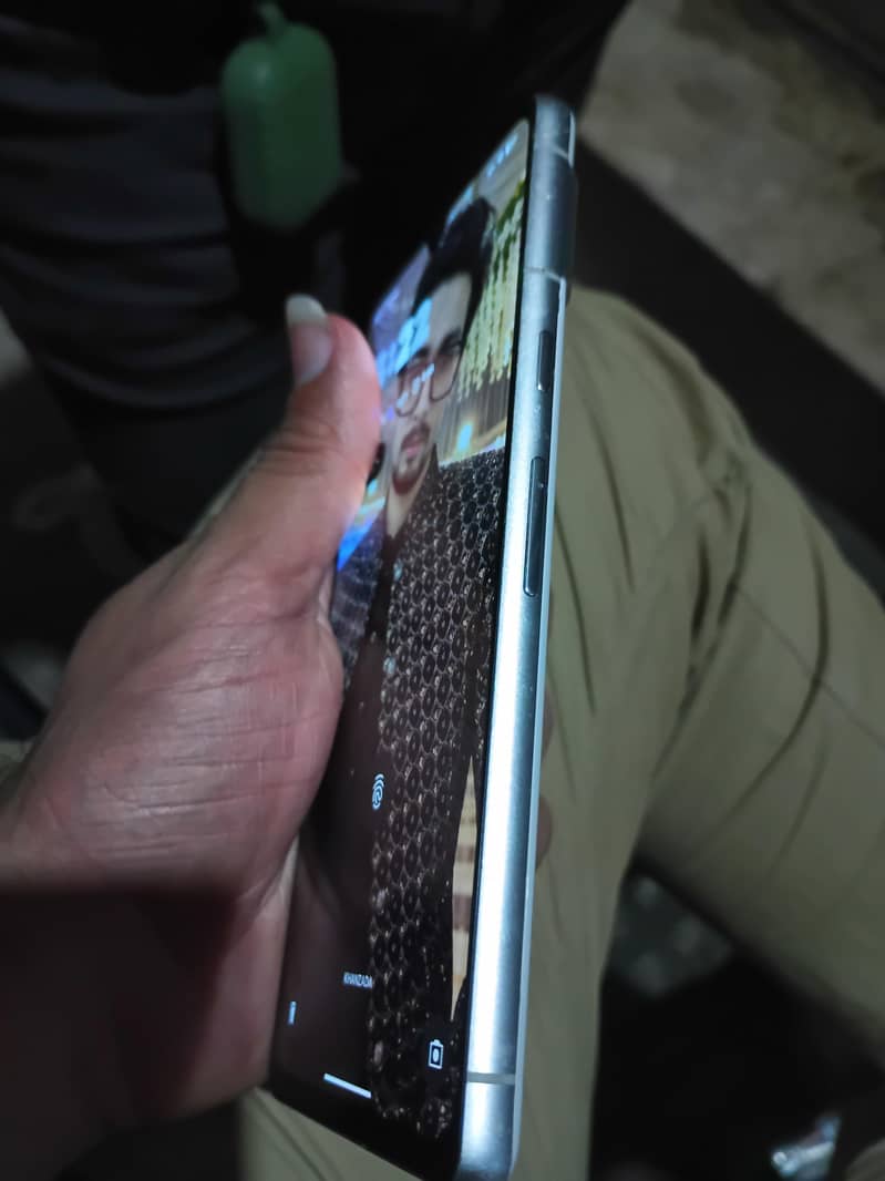 Google Pixel 7 5