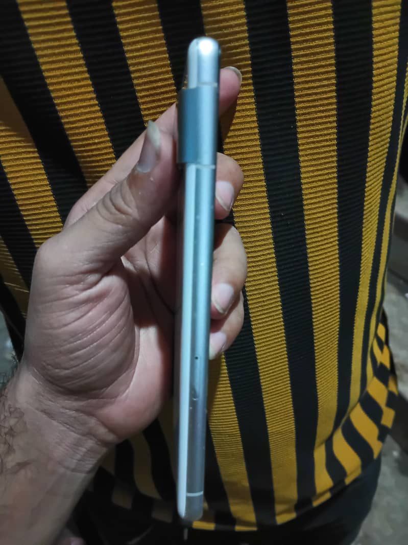 Google Pixel 7 6