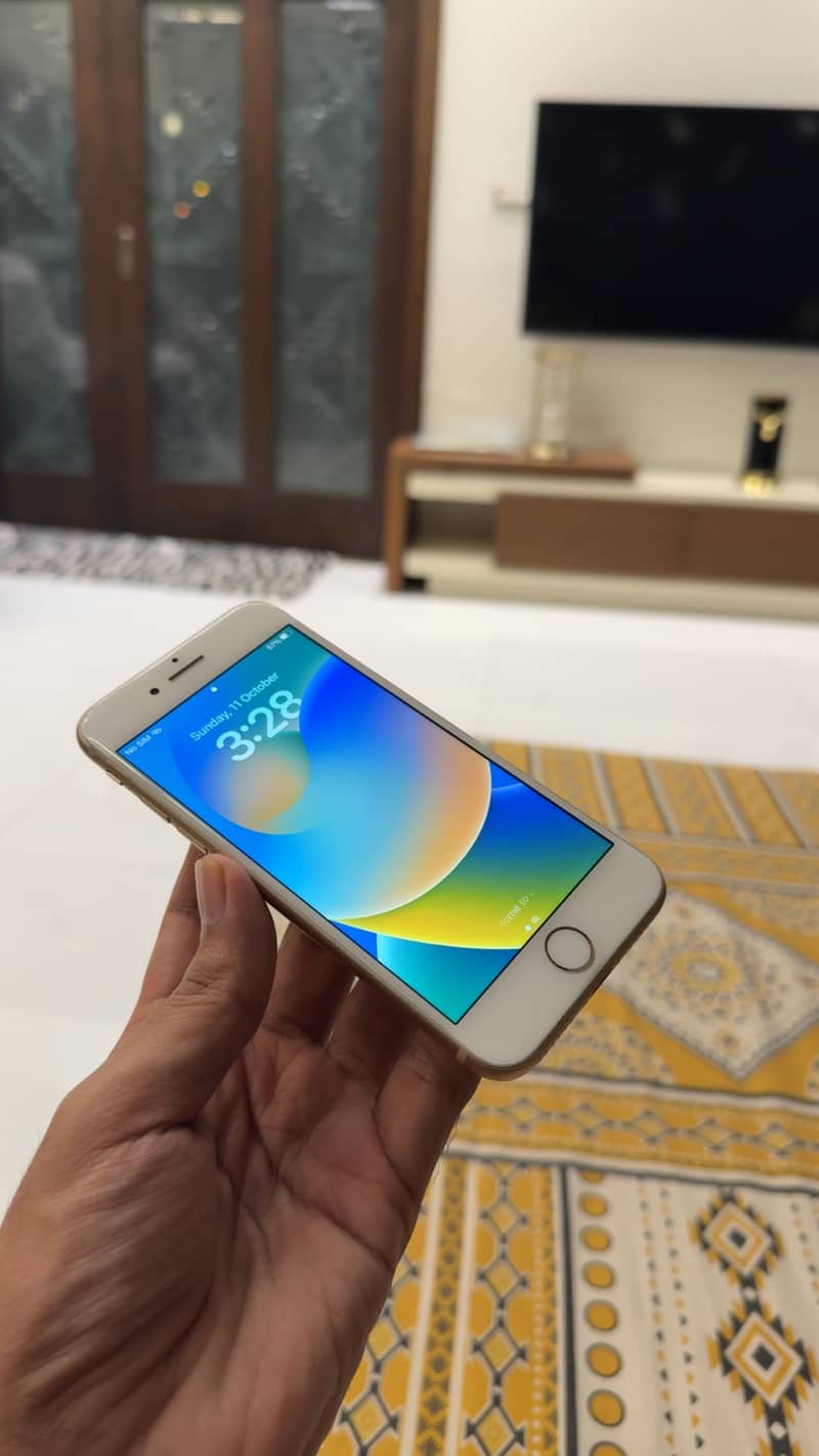 Apple iPhone 8 2