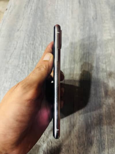 Apple iPhone XS