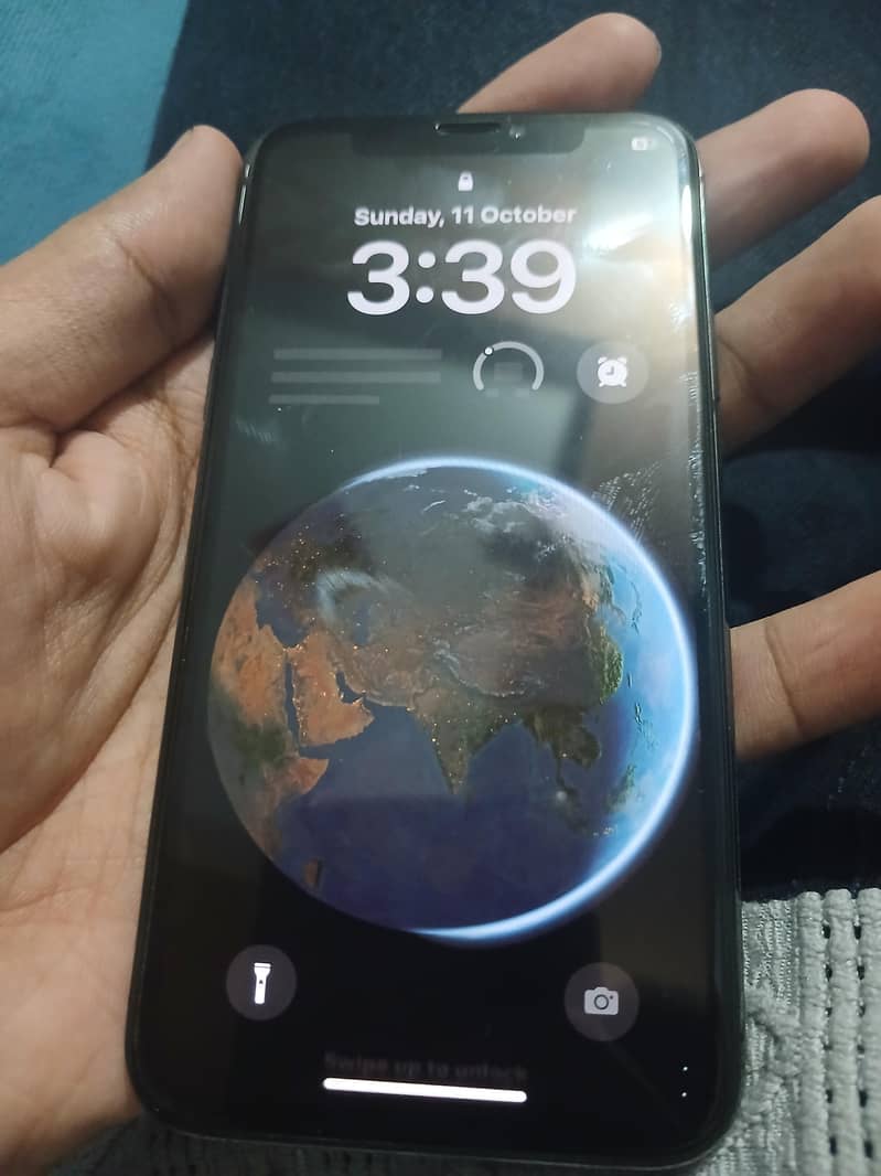 Apple iPhone X 1