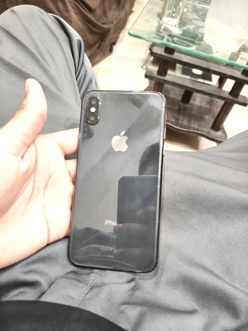 Apple iPhone X 0