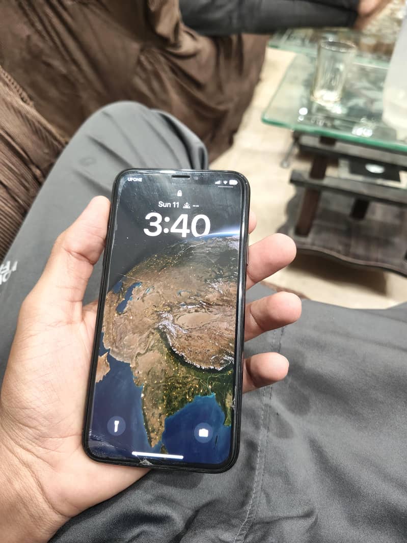 Apple iPhone X 1