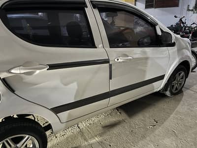 Selling pearl car 2021