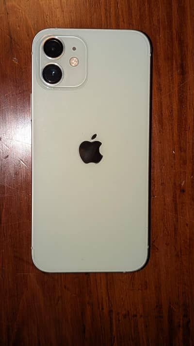 Apple iPhone 12