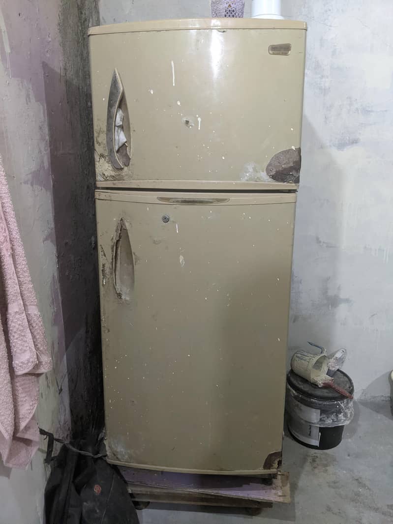 Super General refrigerator 0