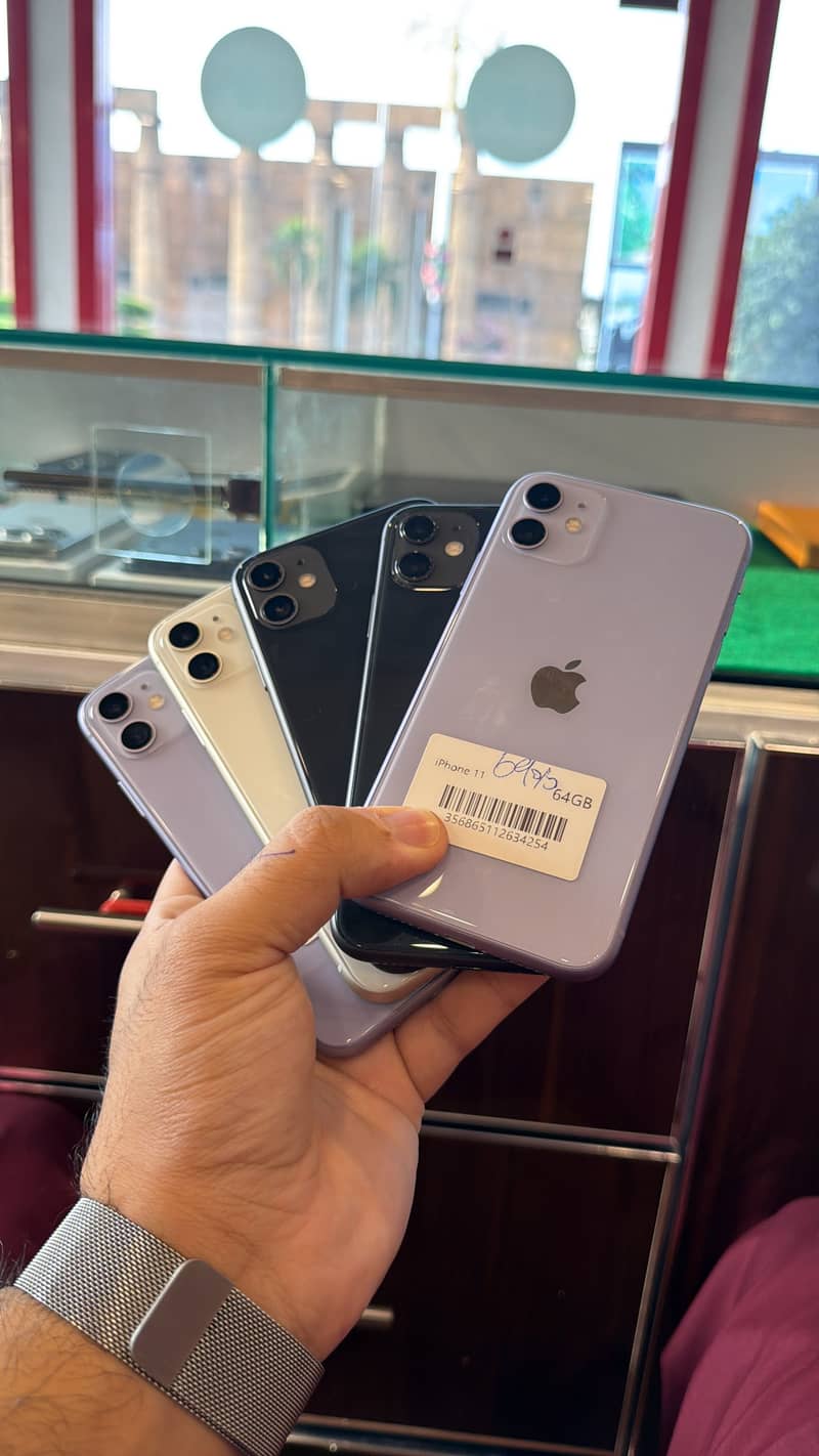 Apple iPhone 11 0