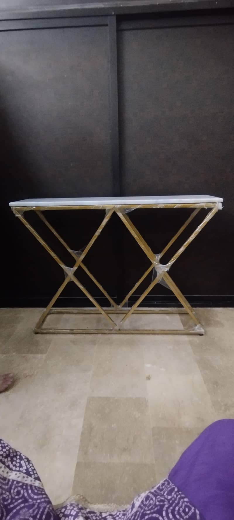 console with marble top 2