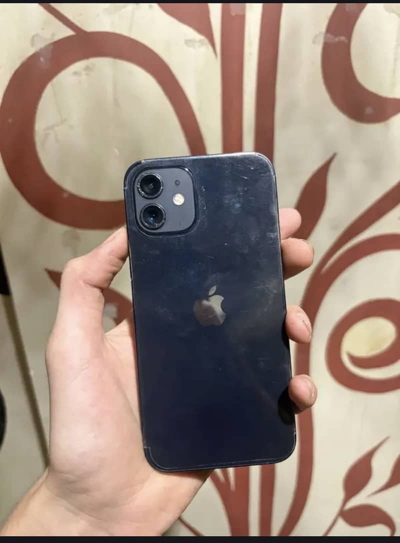 Apple iPhone 12 0
