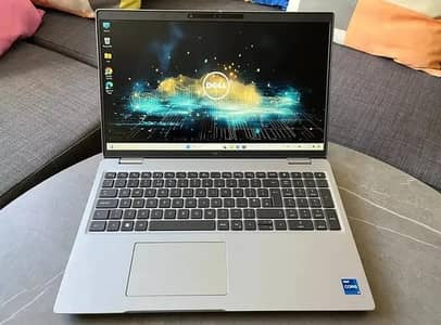 Dell Precision 3571 / i7 12 th gen / 14 cores/ 20 threads