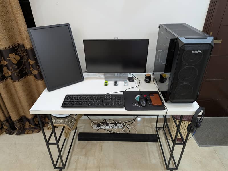 Computer Table for sale 1