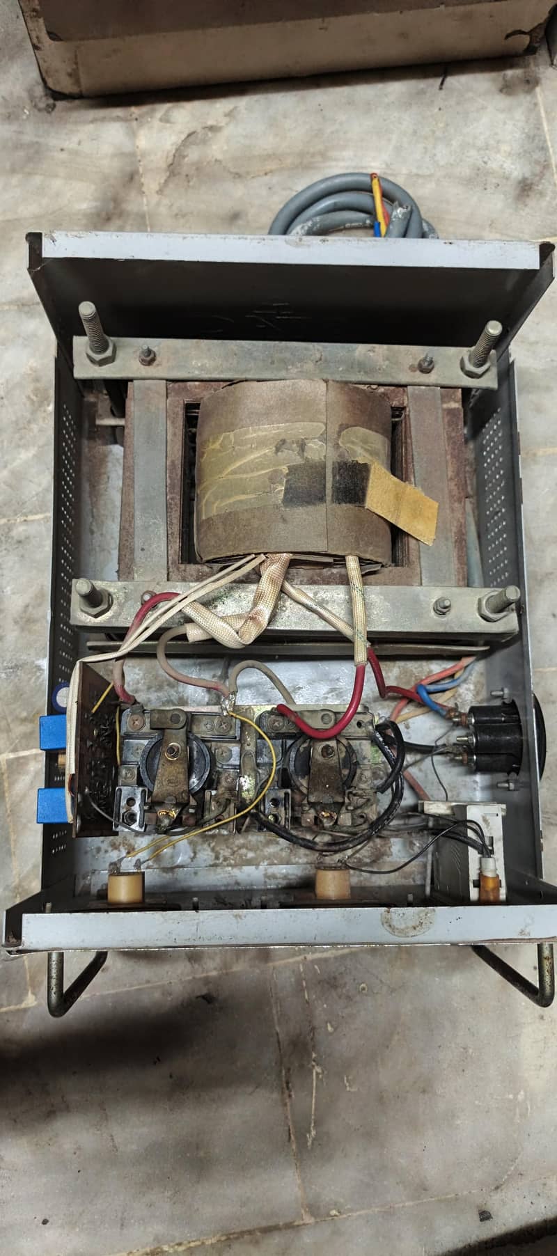Stabilizer 5000 Watt 2