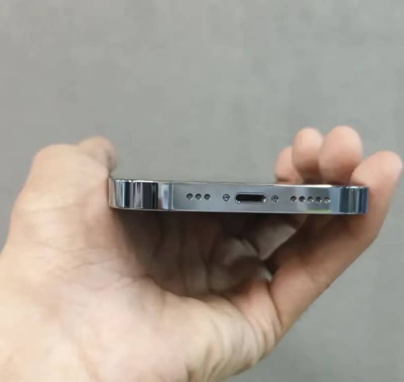 Apple iPhone 13 Pro 2