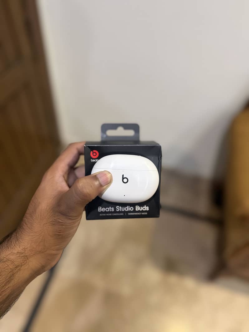 Beats studio buds 1