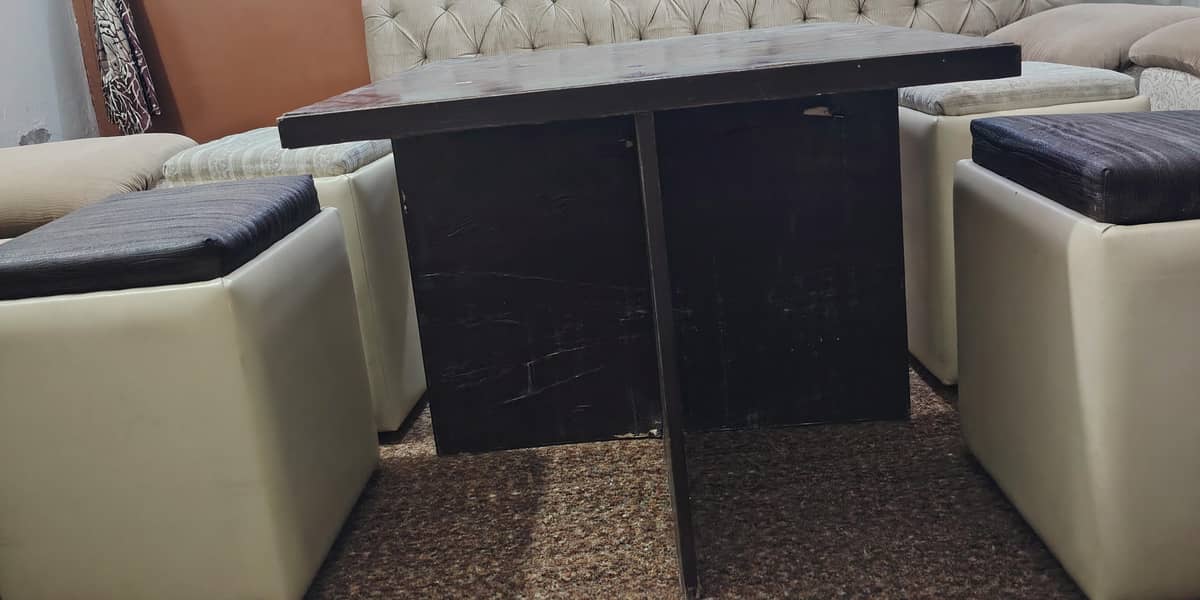 4 Seater Dining / Coffee Table 0