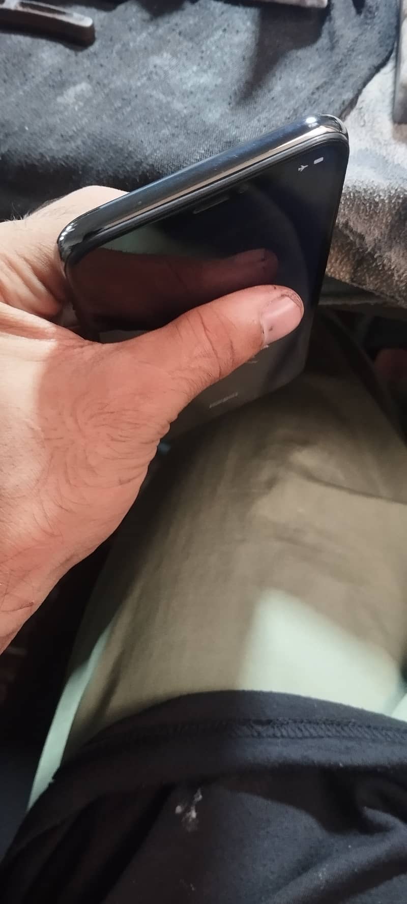 Apple iPhone X 4