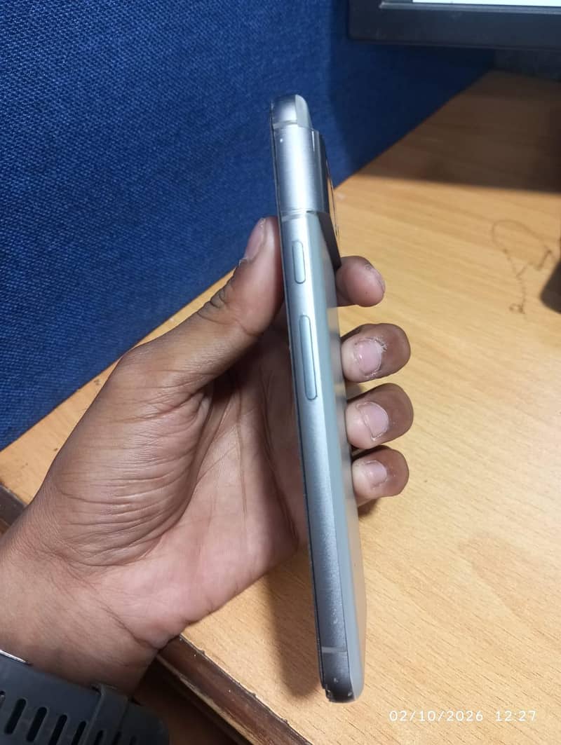 Google Pixel 8 1