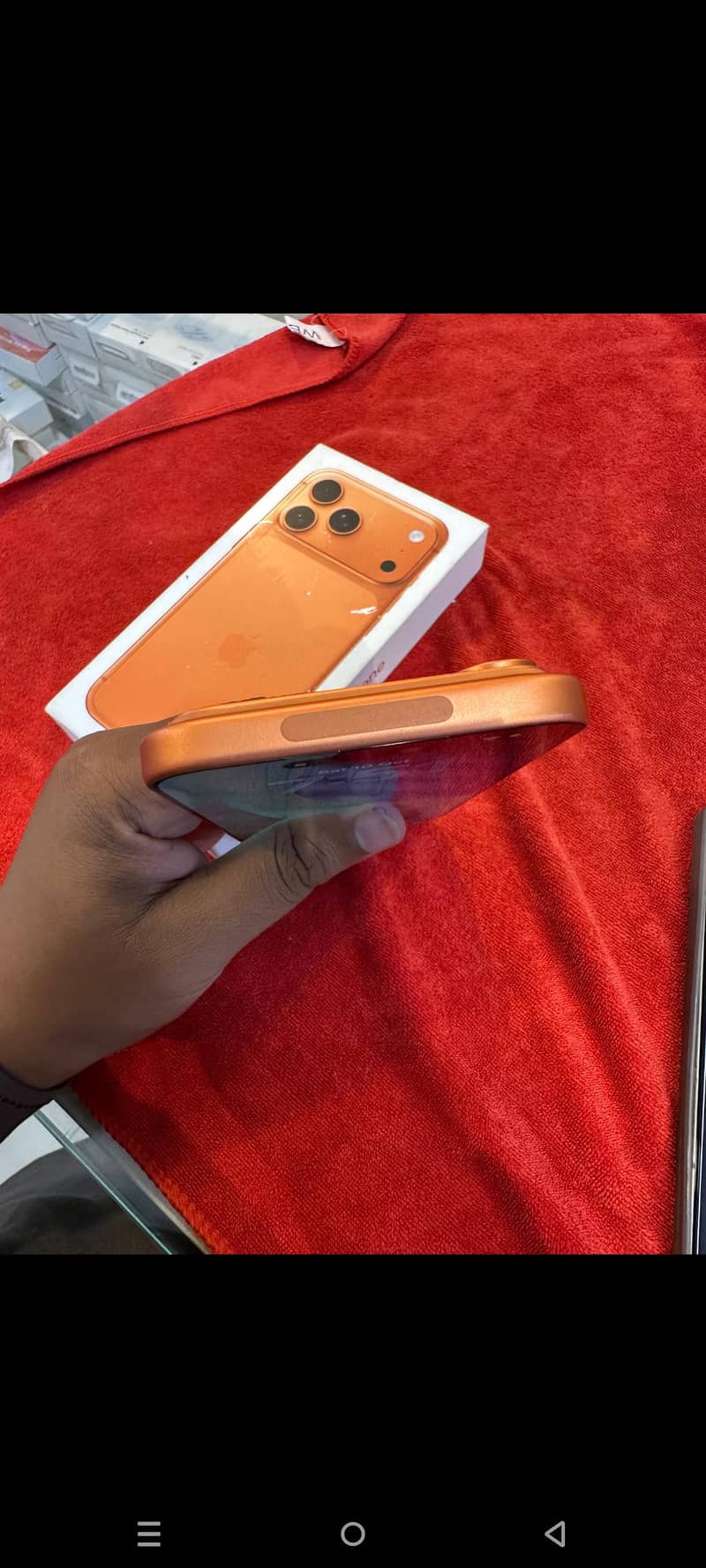 Apple iPhone 17 Pro Max 3
