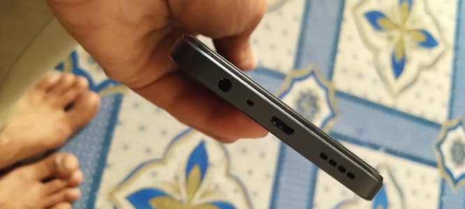 Realme C33