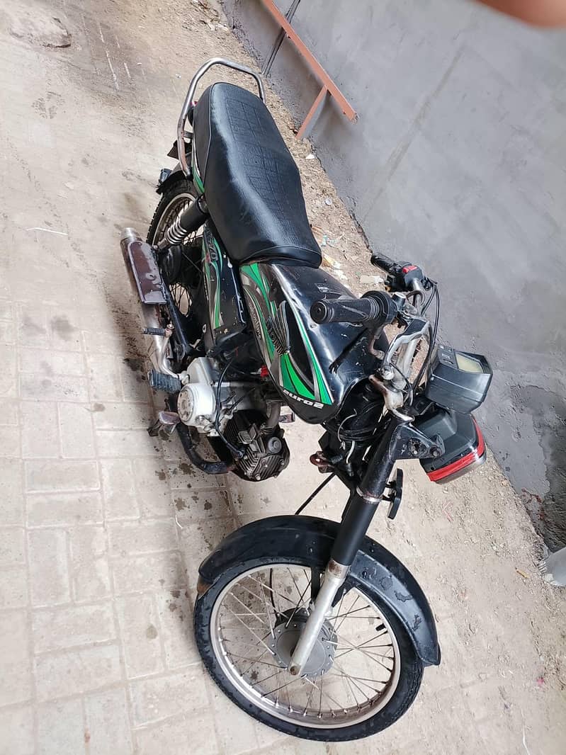 Bionic motorcycle good condition 0