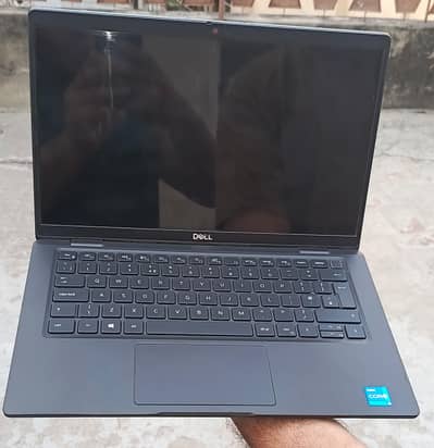 Dell latitude 7320 with original charger best fingerprint option