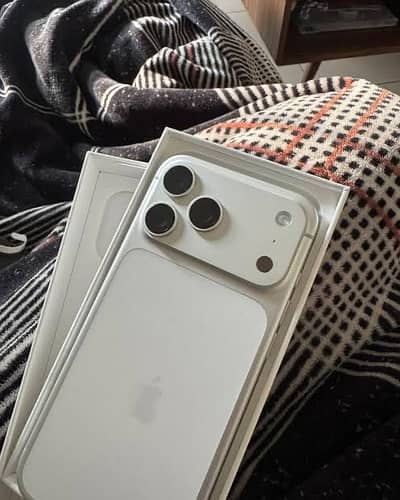 Iphone 17 pro max JV 256 GB