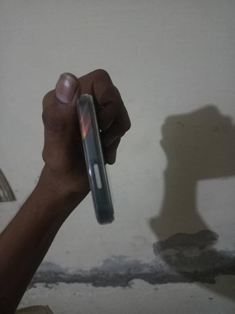 Tecno SPARK 30C 3