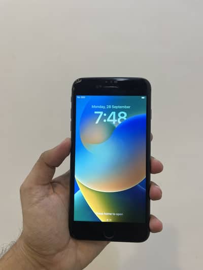 Apple iPhone 8 Plus 64GB pta approved