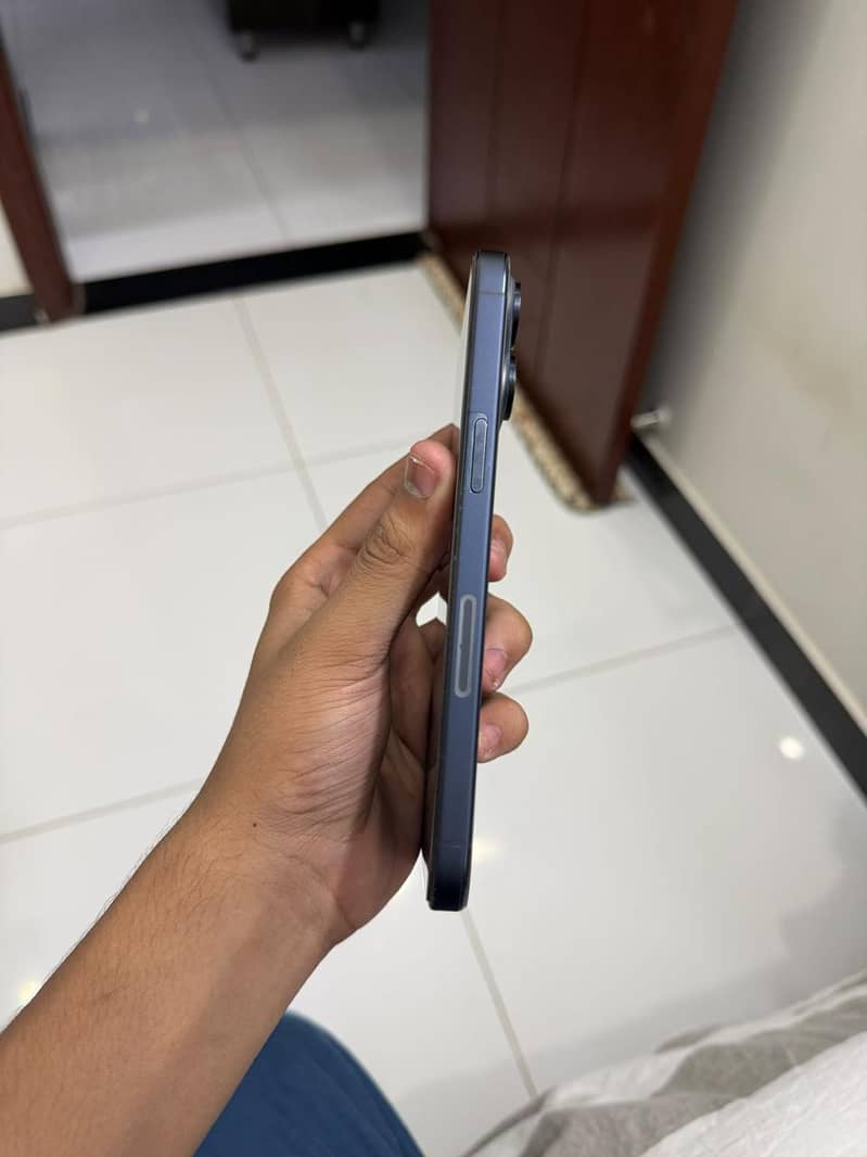 iPhone 15 Pro Max fu 4