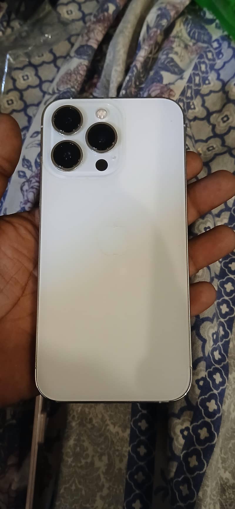 Apple iPhone 13 Pro 6