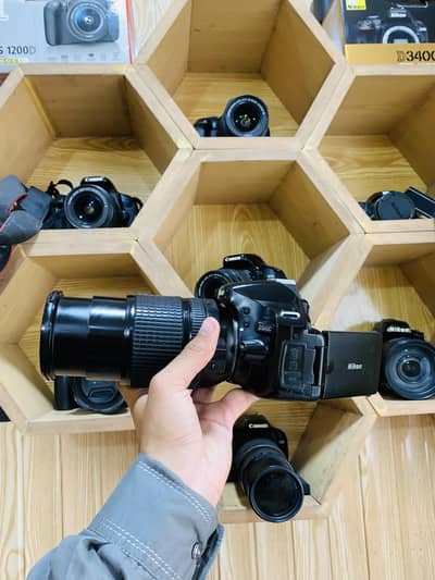 Nikon d5100 with 18-140mm vr lens | Fold lcd | Indoor & Outdoor shoots