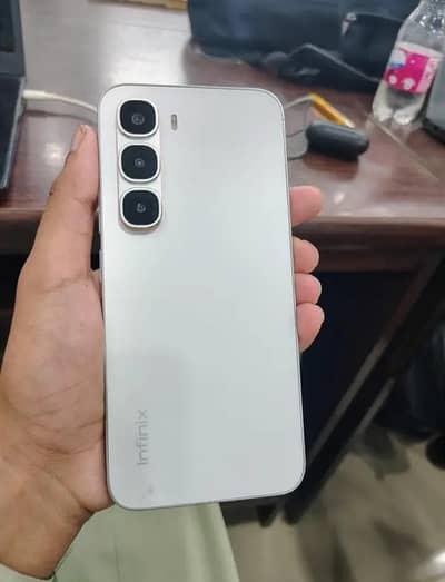 Infinix Hot 60 Pro