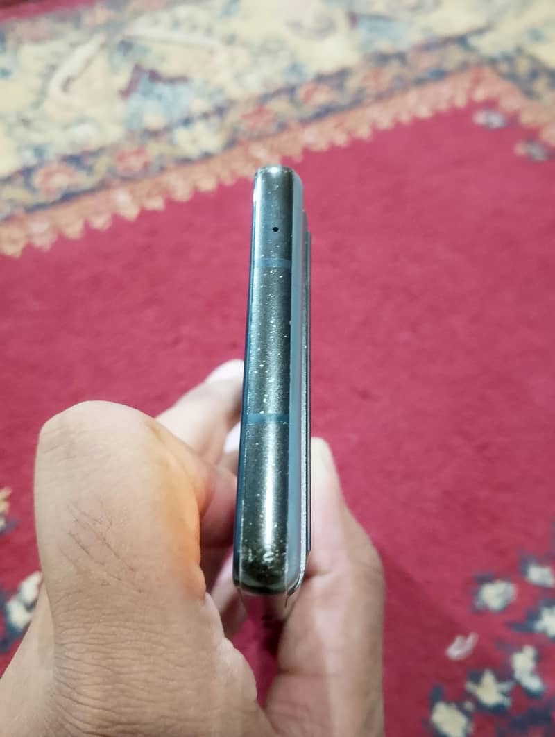 Google Pixel 6a 1