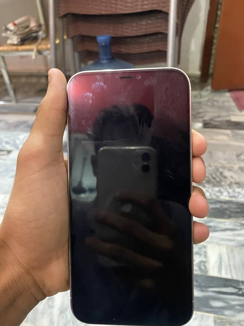 Apple iPhone 12 Pro Max 4