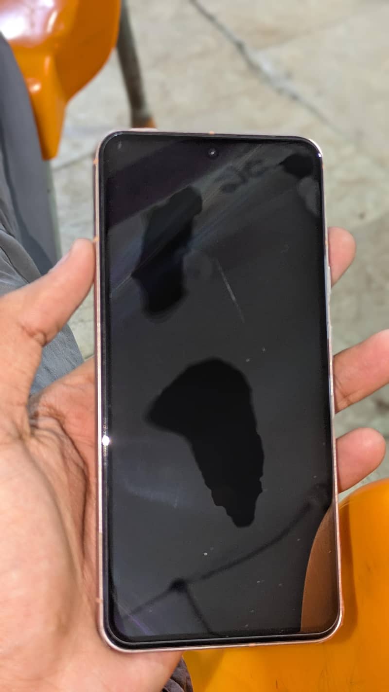 Google Pixel 8 5