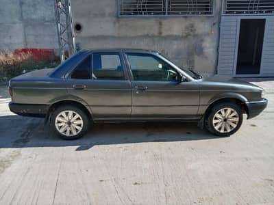 Nissan Sunny 1993