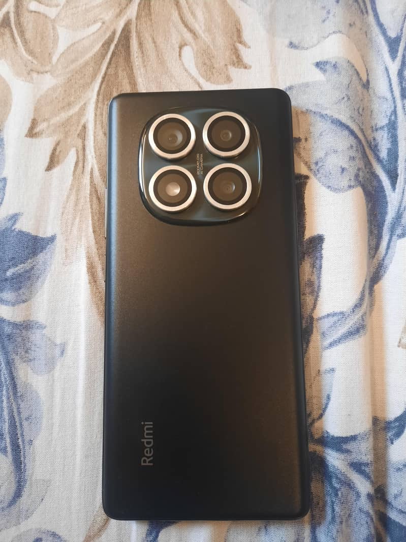 Xiaomi Redmi Note 14 Pro 1