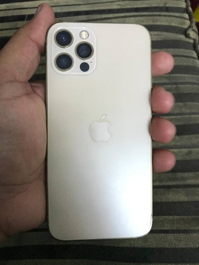 Apple iPhone 12 Pro 2