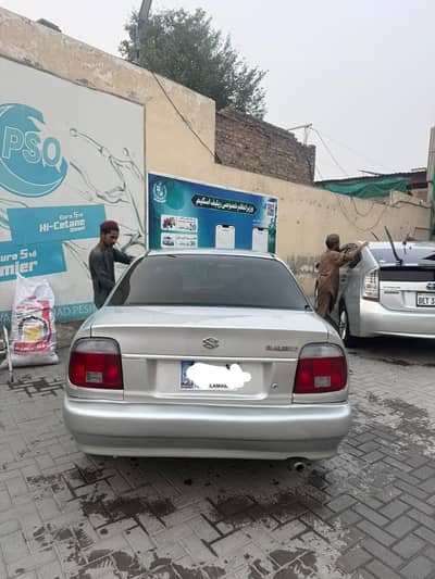 Suzuki Baleno 2002